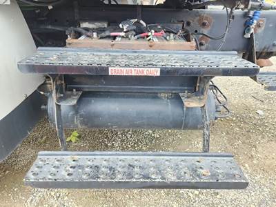 International 4400 Battery Box