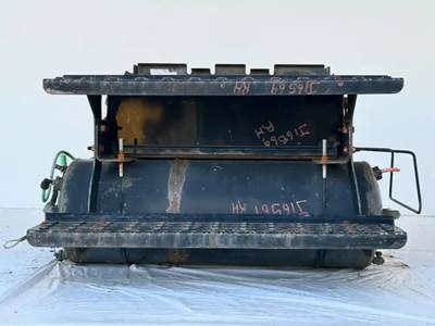 International 7300 Battery Box