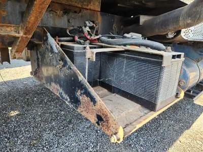 International 7500 Battery Box