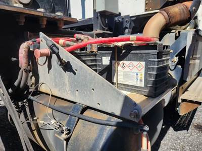 International CT660 Battery Box