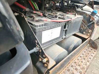 International LT625 Battery Box