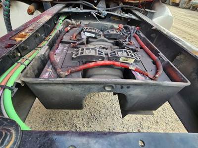 International LT625 Battery Box