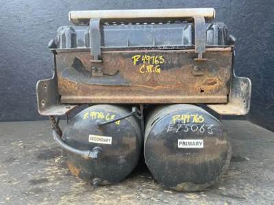 International TranStar 8600 Battery Box