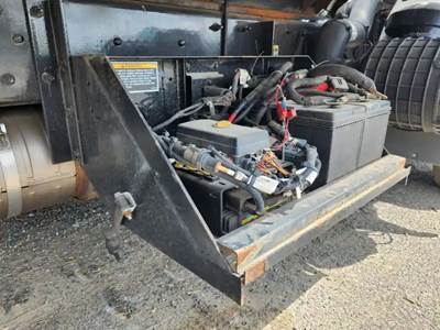 Kenworth K370 Battery Box