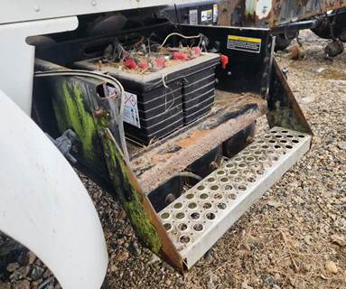 Kenworth T300 Battery Box