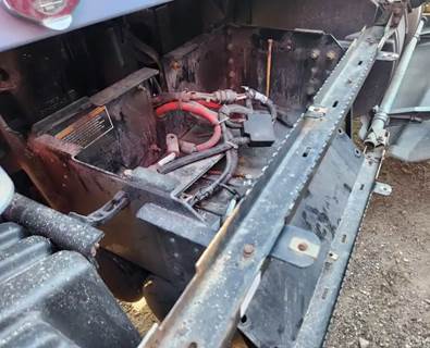 Kenworth T660 Battery Box