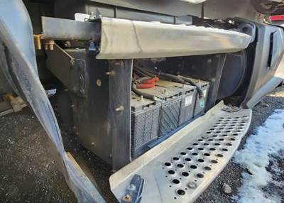 Kenworth T680 Battery Box