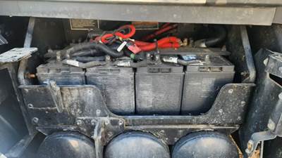 Kenworth T680 Battery Box