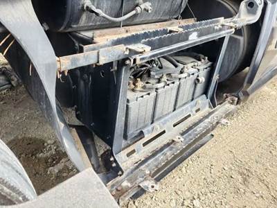 Kenworth T680 Battery Box