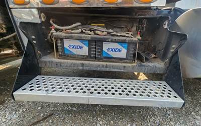 Kenworth W900 Battery Box