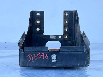 Mack CHN613 Battery Box