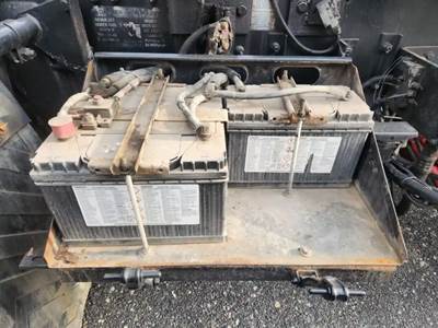 Mack MRU613 Battery Box