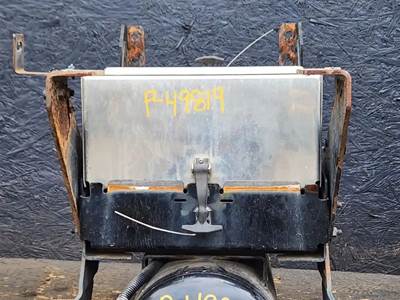 Mack Pinnacle CXU612 Battery Box for a 2012 Mack CXU612