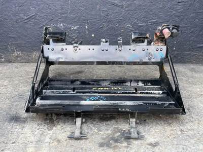 Mack Pinnacle CXU613 Battery Box for a 2016 Mack CXU613