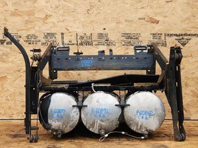 Mack Pinnacle CXU613 Battery Box for a 2016 Mack CXU613