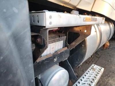 Mack Pinnacle CXU613 Battery Box for a 2016 Mack CXU613