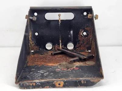 Mack RD688S Battery Box