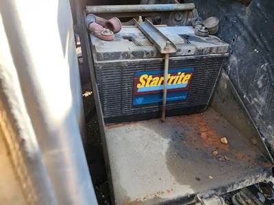 Mack RD688S Battery Box