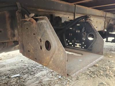 Mitsubishi FE-84D Battery Box
