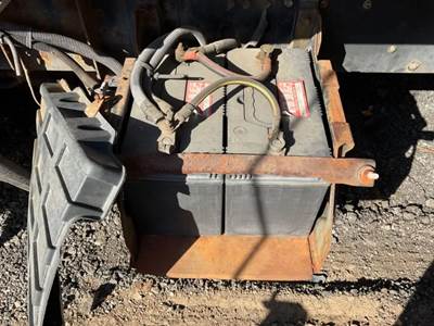 Mitsubishi FE85D Battery Box