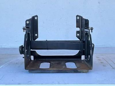 Mitsubishi FEC72S Battery Box