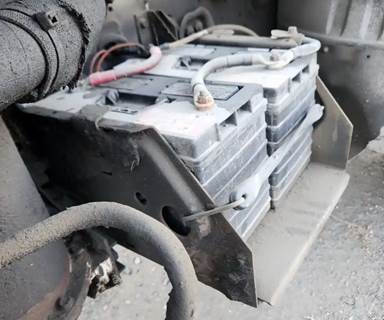 Mitsubishi FM65F Battery Box
