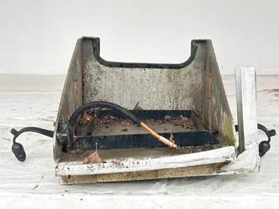 Peterbilt 335 Battery Box