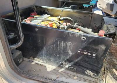 Peterbilt 348 Battery Box