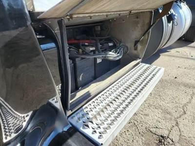 Peterbilt 384 Battery Box