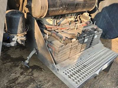 Peterbilt 388 Battery Box