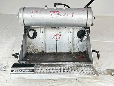 Peterbilt 389 Battery Box