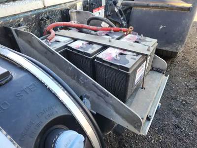 Peterbilt 579 Battery Box