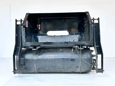 Peterbilt 579 Battery Box