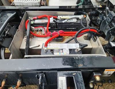 Peterbilt 579 Battery Box