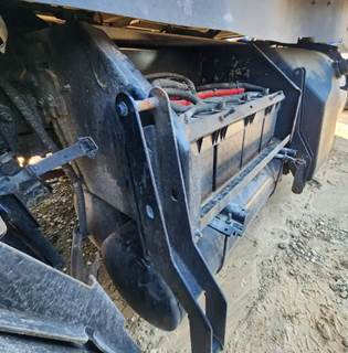 Peterbilt 579 Battery Box