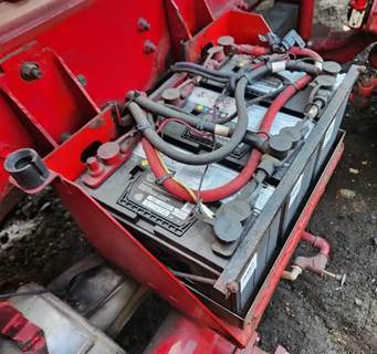 Pierce Saber Battery Box