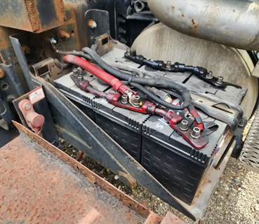 Sterling L9500 Battery Box