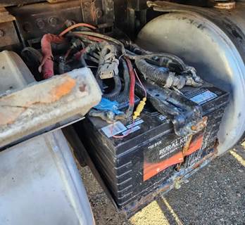 Sterling L9500 Battery Box