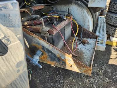 Western Star 4900EX Battery Box