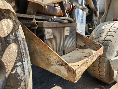 Western Star 4900EX Battery Box