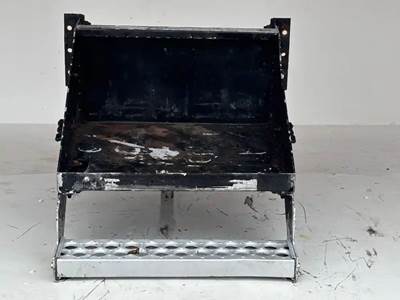 Western Star 4900FA Battery Box for a 2009 Western Star 4900 FA