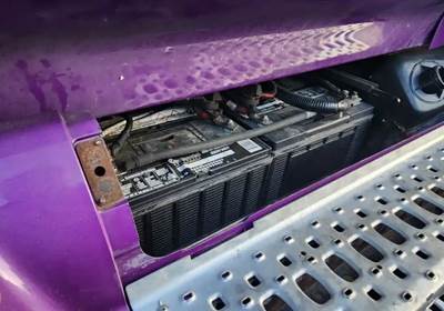 Western Star 5700 Battery Box