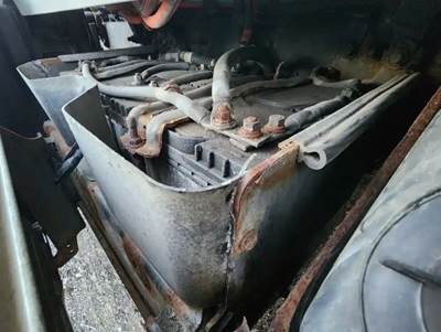 Western Star 5700 Battery Box
