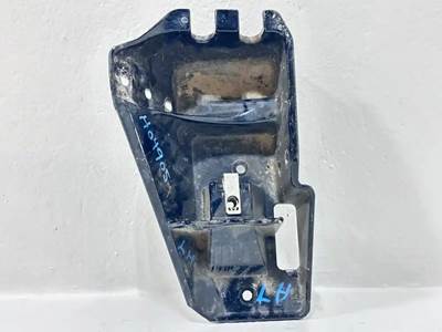 Freightliner Cascadia 126 Bracket