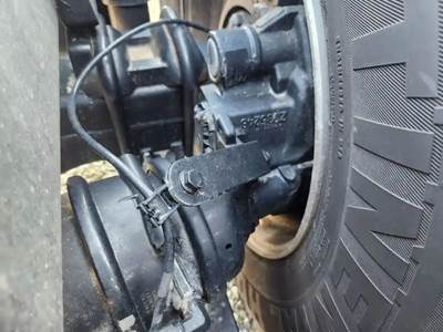 Bendix ADB22X Brake Caliper for a 2026 Freightliner Cascadia 126