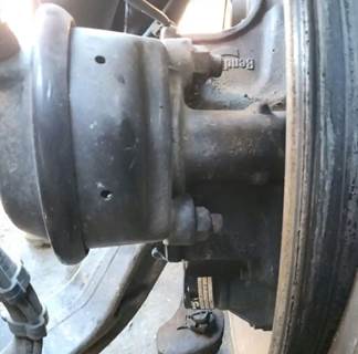 Dana-Spicer Brake Caliper for a 2020 International LT625