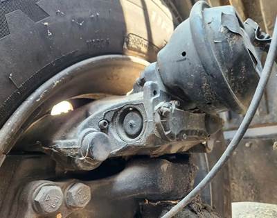 Dana-Spicer Brake Caliper for a 2020 International LT625