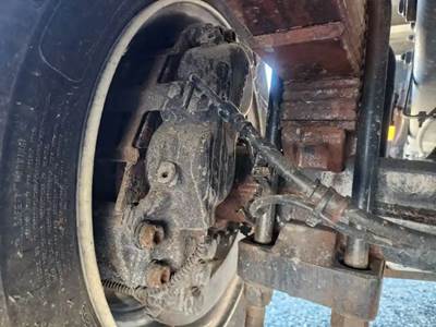 Dana-Spicer S110R Brake Caliper for a 2022 Chevrolet Silverado 5500HD