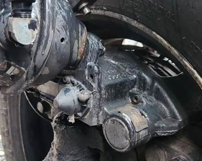 Detroit Brake Caliper for a 2020 Freightliner Cascadia 126