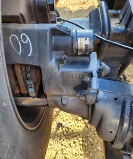 Detroit RT40-4N Brake Caliper for a 2019 Freightliner Cascadia 126